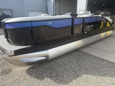 BOATZON | Barletta Boats A22UC Tri 2027