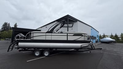 BOATZON | Barletta Boats C22QC TripleToon 2026