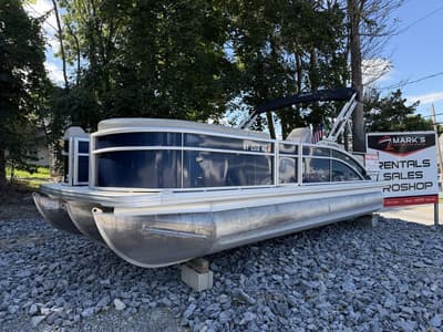 BOATZON | Barletta Boats E22UC 2019