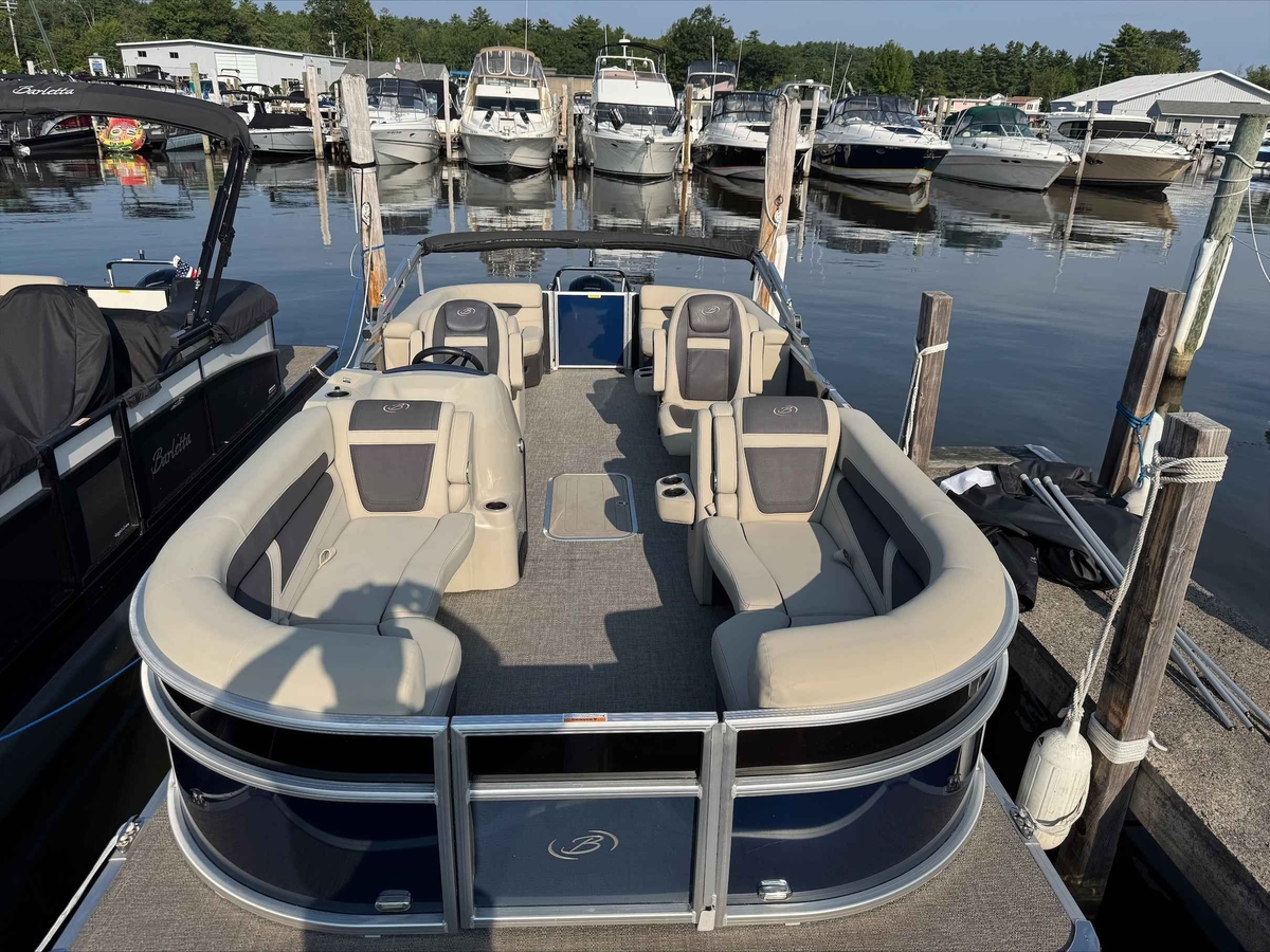 2022 Barletta Cabrio 22QC - Sold Boat