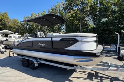 BOATZON | Barletta Cabrio 22UC 2026 BOATZON | Barletta Cabrio 22UC 2026