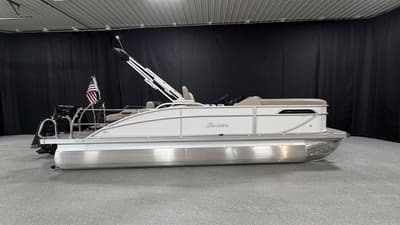 BOATZON | Barletta Cabrio 22 UC 2027