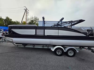 BOATZON | Barletta Cabrio 24UC 2027