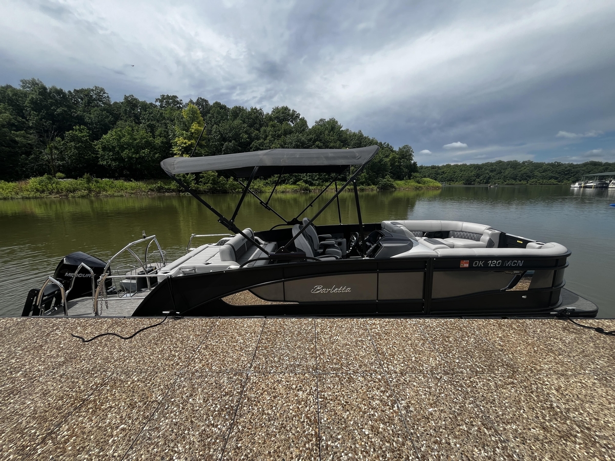 2024 Barletta Lusso 23U - Sold Boat