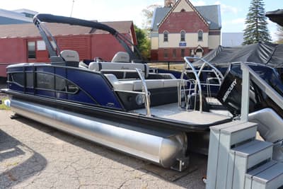 BOATZON | Barletta Lusso 23UC 2026
