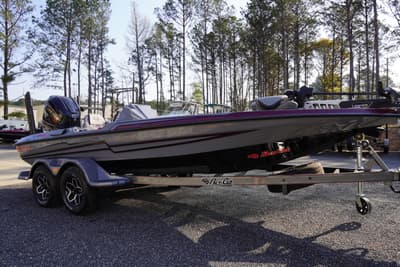 BOATZON | Bass Cat Boats Eyra SP 2026