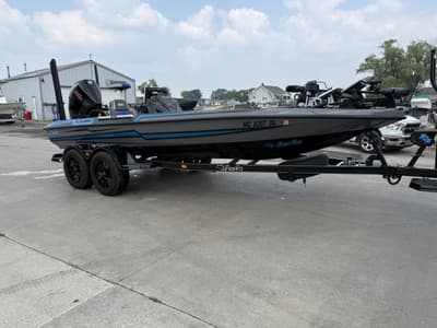 BOATZON | Bass Cat Boats Lynx STS 2026