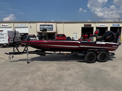 BOATZON | Bass Cat Boats LYNX STS 2026