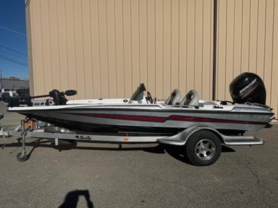 BOATZON | Bass Cat Boats Sabre Advantage 2015 BOATZON | Bass Cat Boats Sabre Advantage 2015