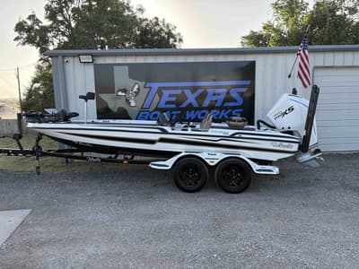 BOATZON | Bass Cat Cougar FTD 2026