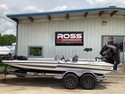 BOATZON | Bass Cat Cougar FTD 2026