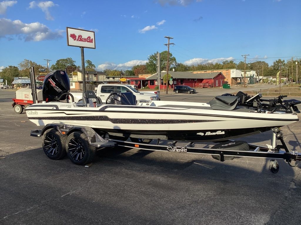 2026 Bass Cat COUGAR FTD SP - Sold Boat
