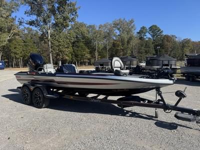 BOATZON | Bass Cat Eyra 2026 BOATZON | Bass Cat Eyra 2026