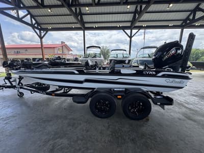 BOATZON | Bass Cat Eyra 2026