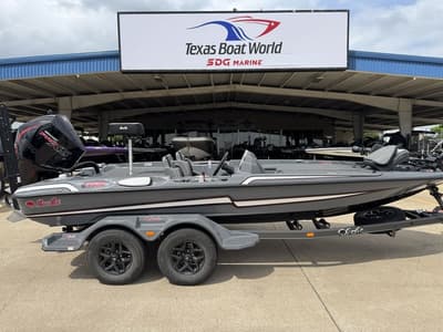 BOATZON | Bass Cat Eyra 2026