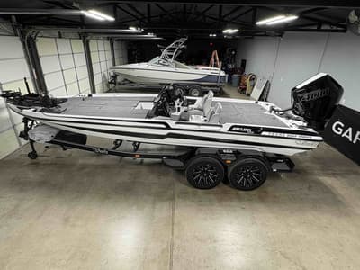 BOATZON | Bass Cat Jaguar STS 2026