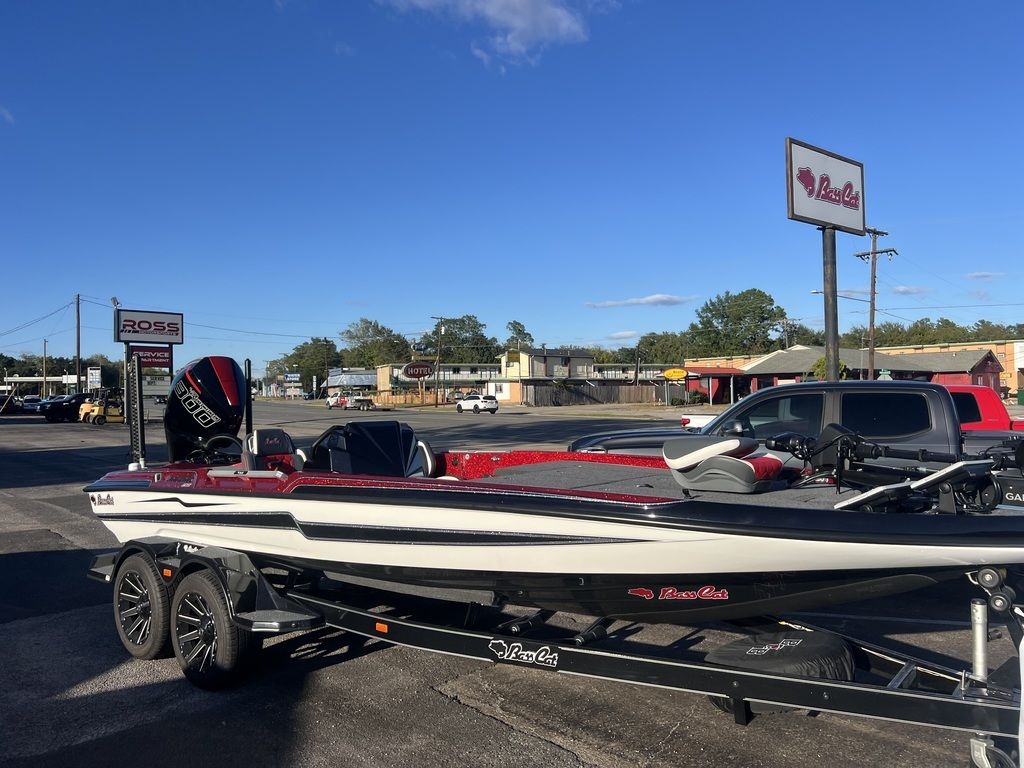 2026 Bass Cat JAGUAR STS - Sold Boat