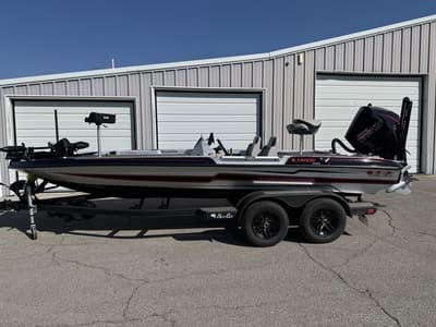 BOATZON | Bass Cat Lynx STS 2026