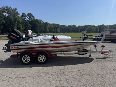 BOATZON | Bass Cat Pantera Classic 2018