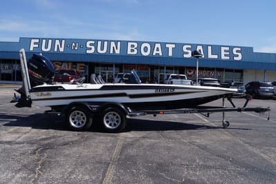BOATZON | Bass Cat Pantera II 2011