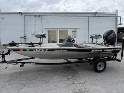 BOATZON | Bass Tracker 170 Pro 2013