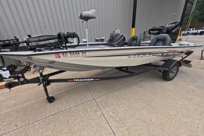 BOATZON | Bass Tracker Pro 17 2022