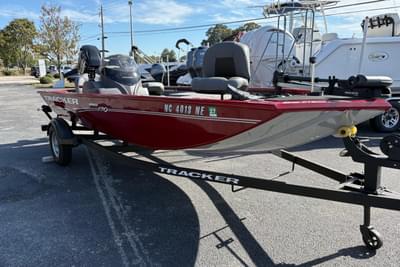 BOATZON | Bass Tracker Pro Team 170 2024