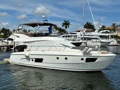 BOATZON | Bavaria 420 VITRESS FLY 2017