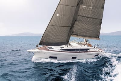 BOATZON | Bavaria C38 2026