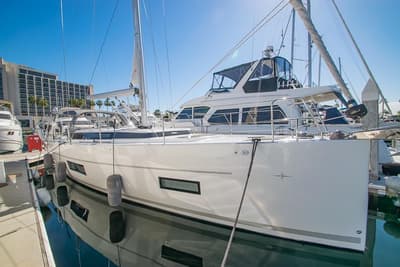 BOATZON | Bavaria C45 2021