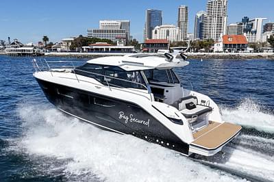 BOATZON | Bavaria SR36 2023 BOATZON | Bavaria SR36 2023