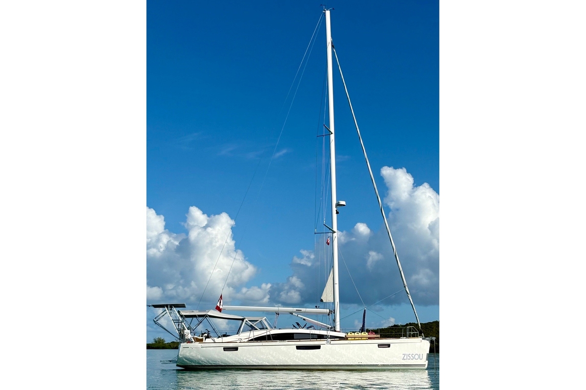 2015 Bavaria Vision 46 - Sold Boat