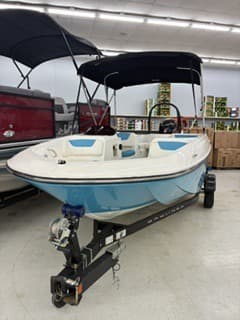 BOATZON | Bayliner 180EL Element Deck over 2023