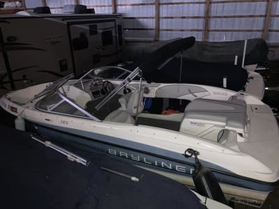 BOATZON | Bayliner 185 Bowrider 2011