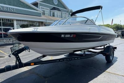 BOATZON | Bayliner 185 Bowrider 2015 BOATZON | Bayliner 185 Bowrider 2015