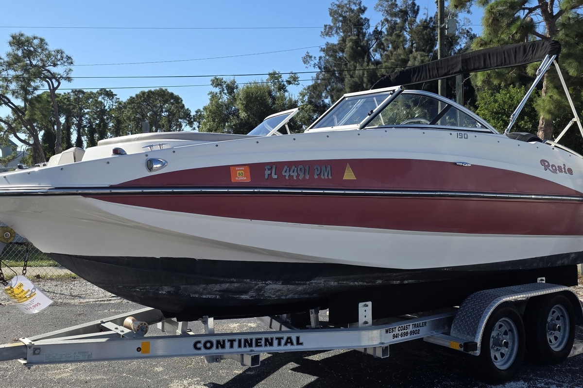 2013 Bayliner 190 Deck Boat - Sold Boat