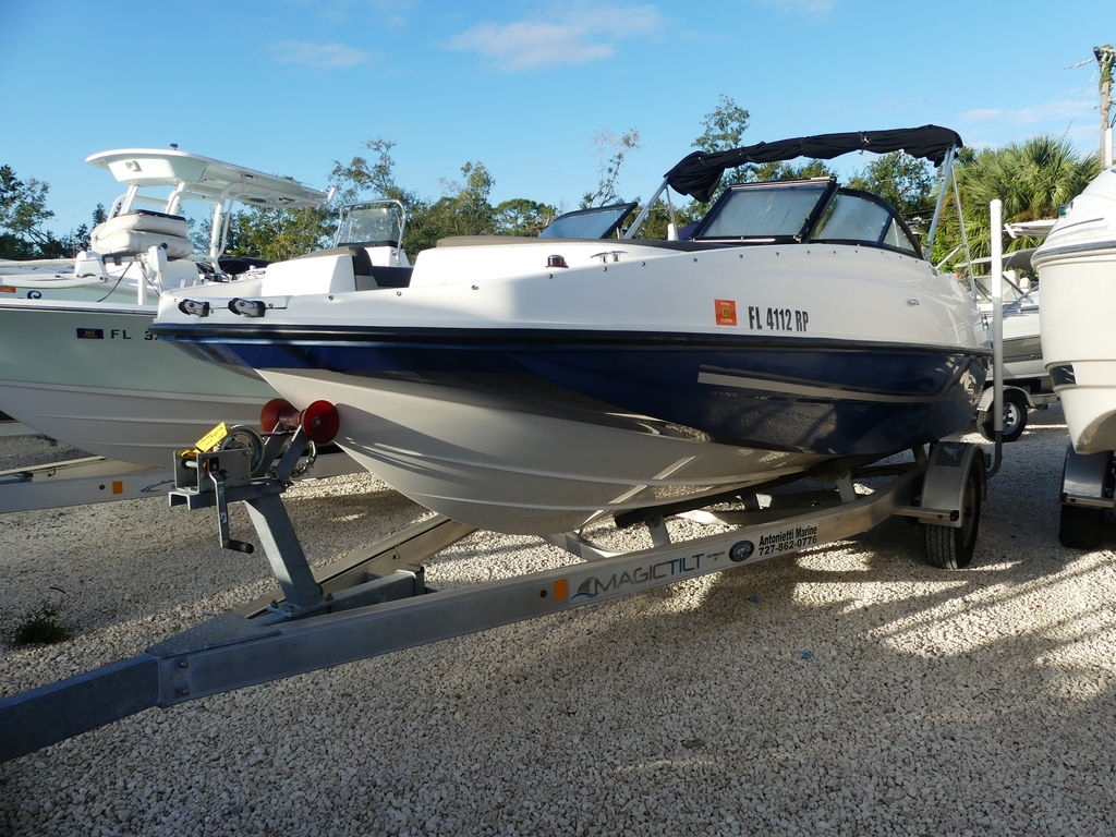 2018 Bayliner 190 Deck Boat - Sold Boat