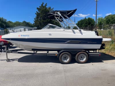 BOATZON | Bayliner 195 Deck Boat 2015