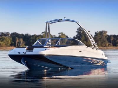 BOATZON | Bayliner 195 Deck Boat 2016