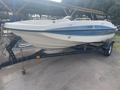 BOATZON | Bayliner 197 2011