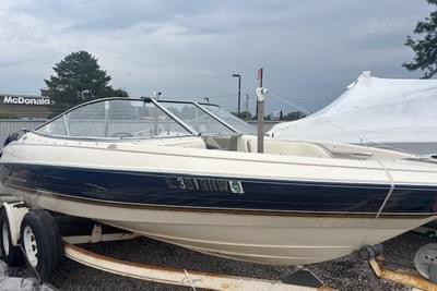 BOATZON | Bayliner 2050 Capri LS 1996