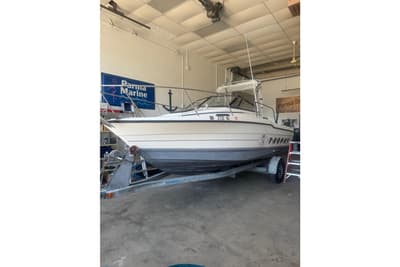BOATZON | Bayliner 2052 Trophy Walkaround 1992