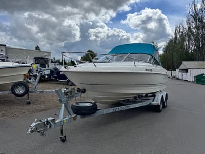 BOATZON | Bayliner 2152 CAPRI 2000