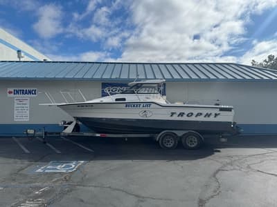 BOATZON | Bayliner 2302 WA 1995