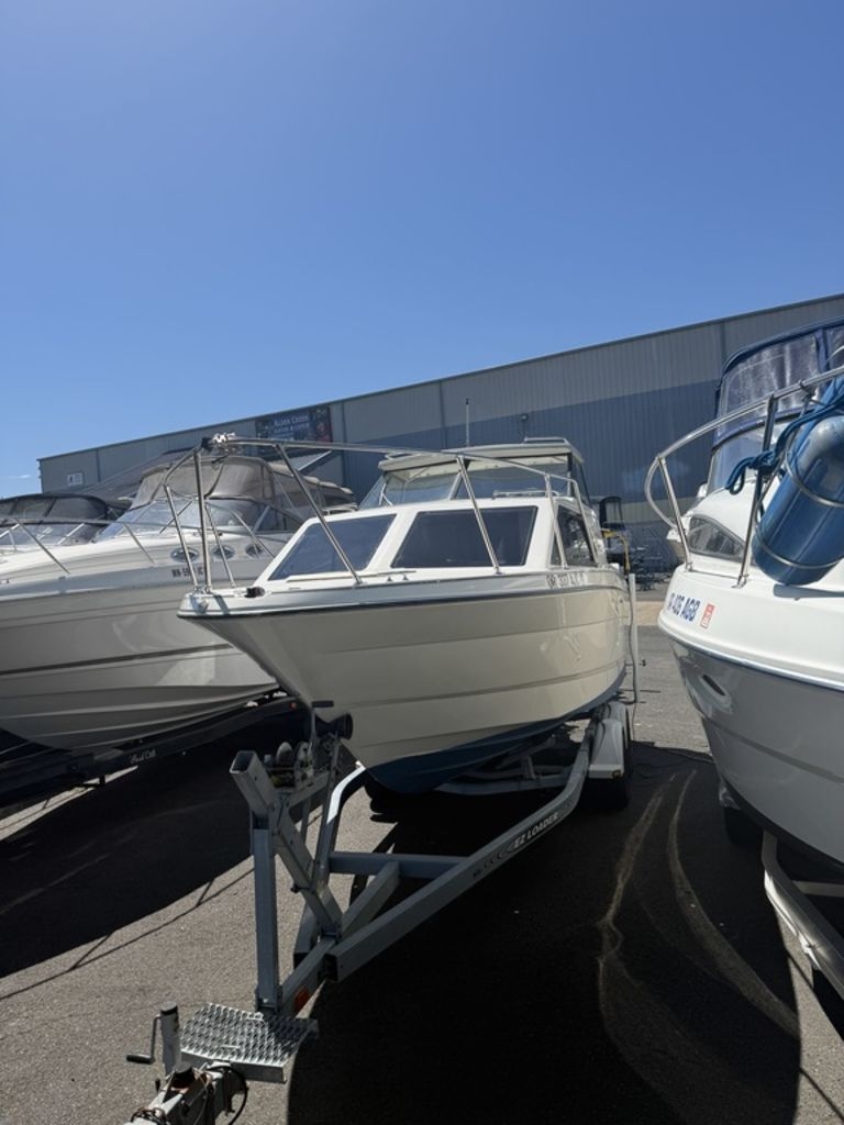 1997 Bayliner 2452 Bayliner Classic - Sold Boat
