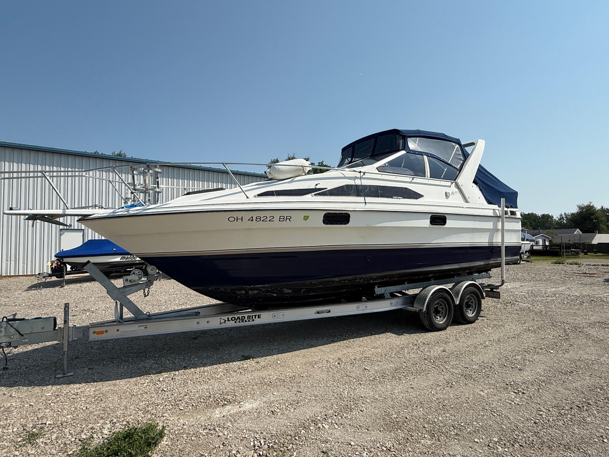 1990 Bayliner 2655 Ciera Sunbridge - Sold Boat