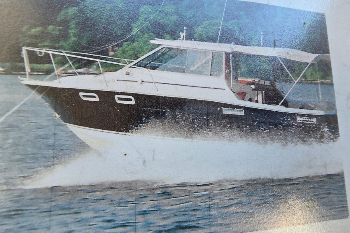1984 Bayliner 2802 Trophy - Sold Boat