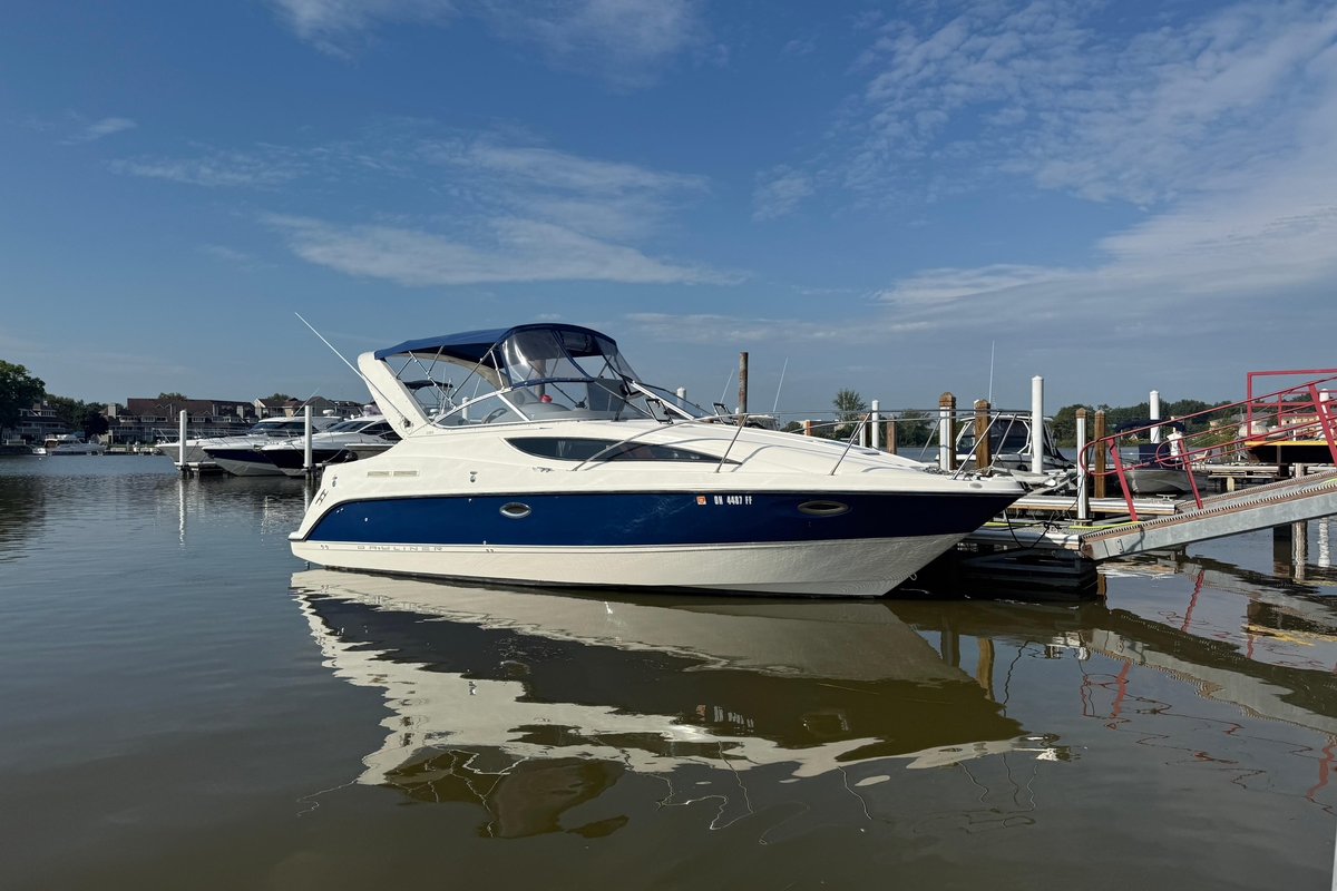 2004 Bayliner 285 - Sold Boat