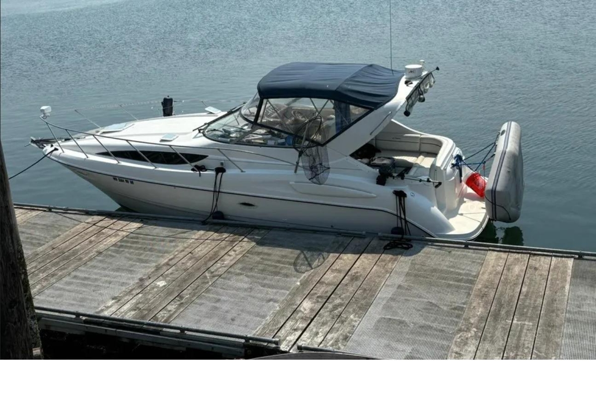 2002 Bayliner 3055 Ciera - Sold Boat