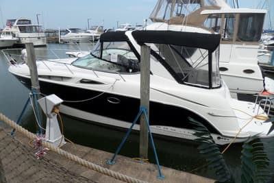 BOATZON | Bayliner 320 Cruiser 2008